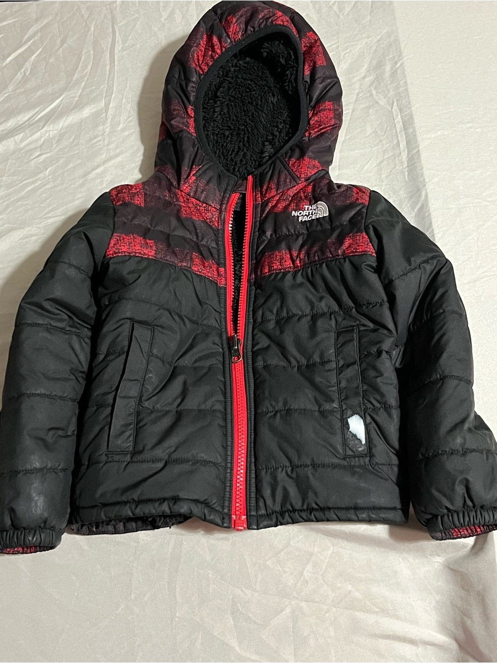 The North Face Reversible Black Jacket with Red Accents Hooded Puffer Size 4T
